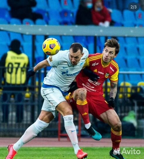 Тренер по футболу