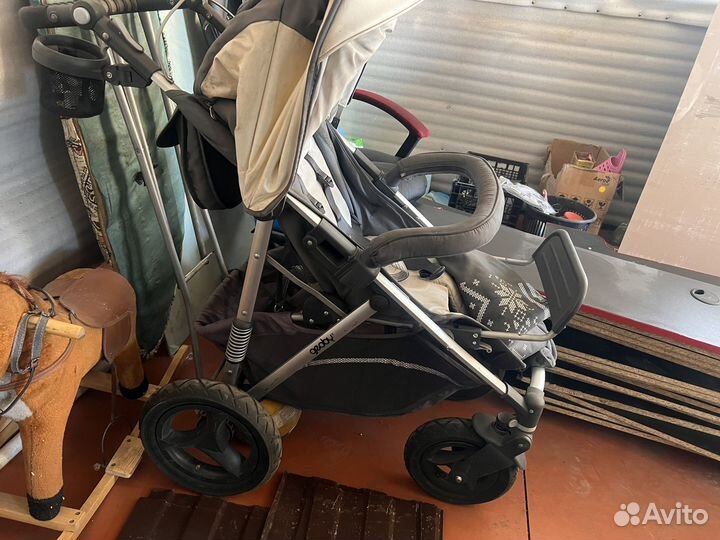 Прогулочная коляска geoby