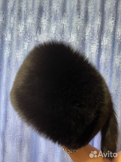 Шапка песцовая черная с двумя хвостиками