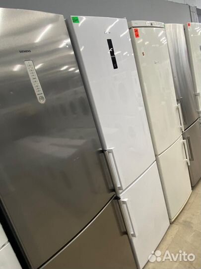 Холодильник в отличном состоянии Б/у