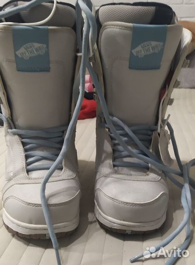 Vans off/сноуборд женские ботинки
