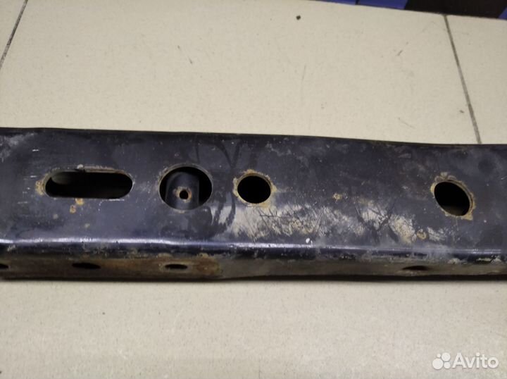 Балка передняя поперечная Hi Lux 2015