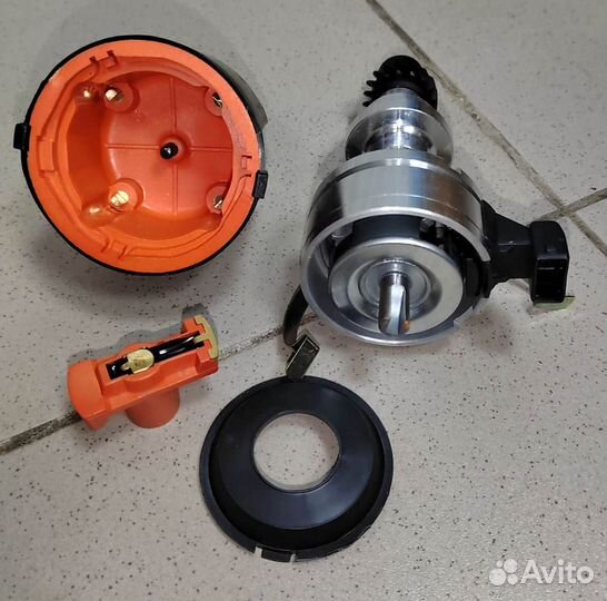 Трамблер без вакуума Audi / VW 1.6 - 1.8