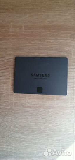 SSD Samsung 860 QVO 1Tb