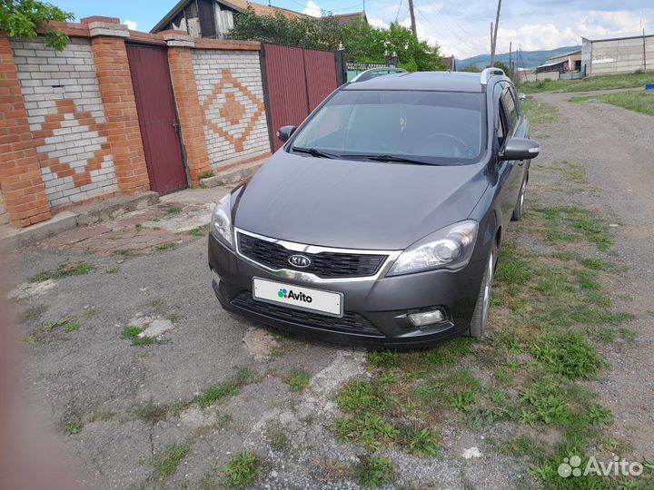 Kia Ceed 1.6 AT, 2011, 175 230 км