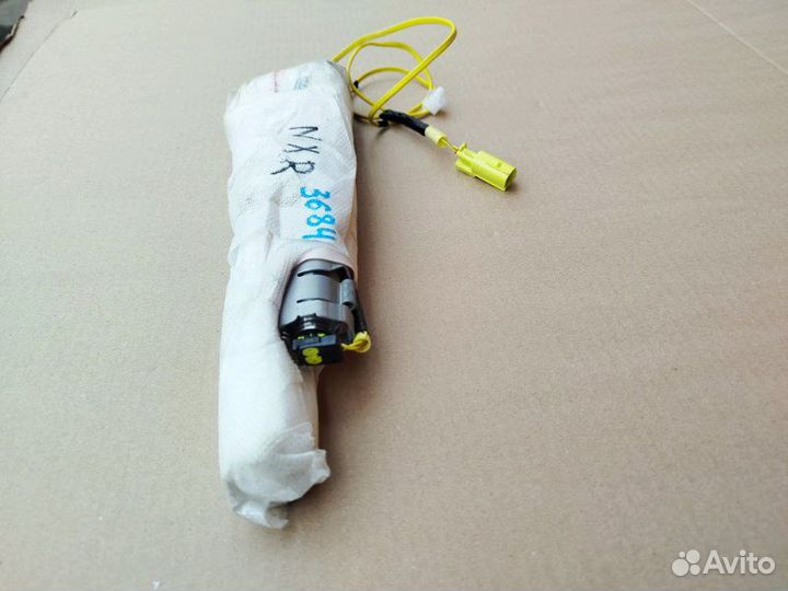 Lexus NX Z10 Подушка безопасности в сиденье