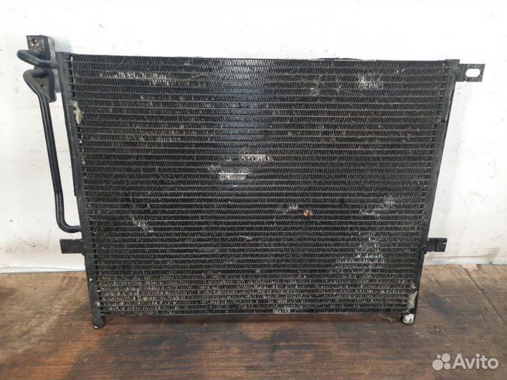 Радиатор кондиционера Bmw 3 хэтчбэк 3 дв. 2.0