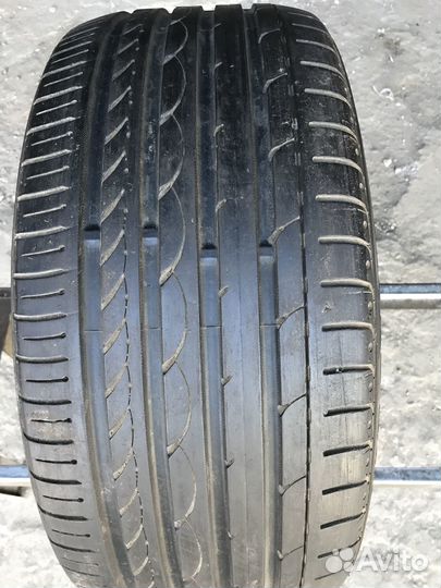Yokohama Advan Sport V103 245/40 R18