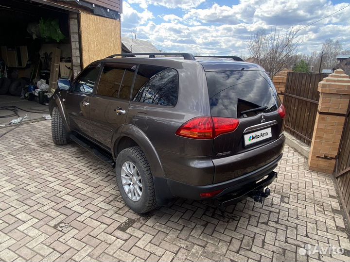 Mitsubishi Pajero Sport 2.5 AT, 2012, 221 000 км