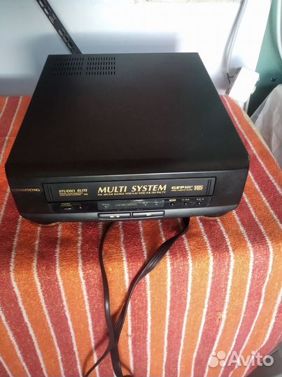 Видеоплеер Grundig