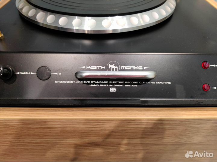 Мойка виниловых пластинок на машине Keith Monks