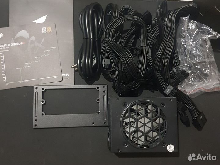 Блок питания SFX 750w 1stplayer