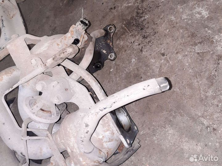 Впускной коллектор Mitsubishi lancer 9 1.6 4g18