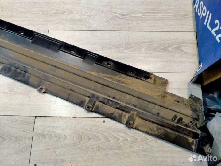 Защита кузова задняя правая Bmw X5 E53 M54B30