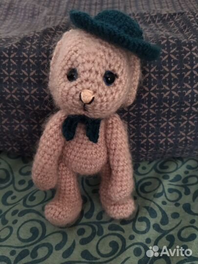 Заяц, игрушка ручной работы