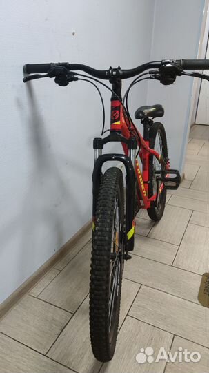 Велосипед Stinger Element pro