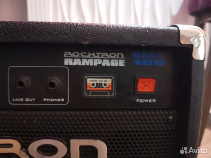 Басовый комбоусилитель Rocktron bass 100