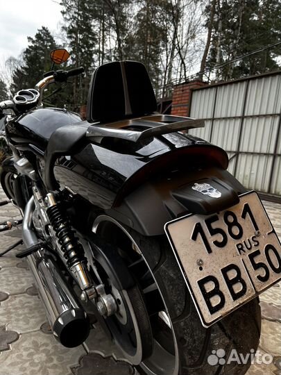 Harley-Davidson V-ROD muscle