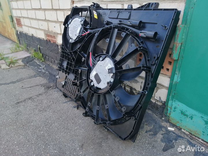 Вентилятор радиатора Land Rover Discovery V L462