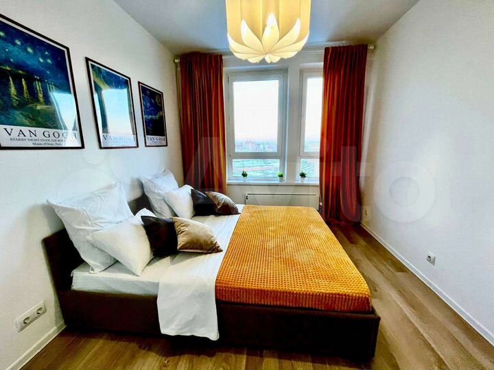 2-к. квартира, 55 м², 30/33 эт.