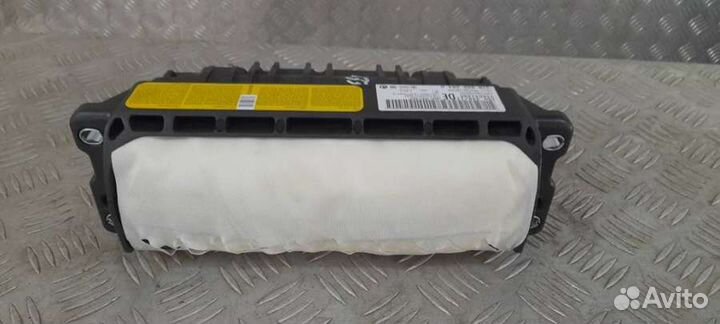 Подушка безопасности Skoda Superb 2 2.0 3T0880204A