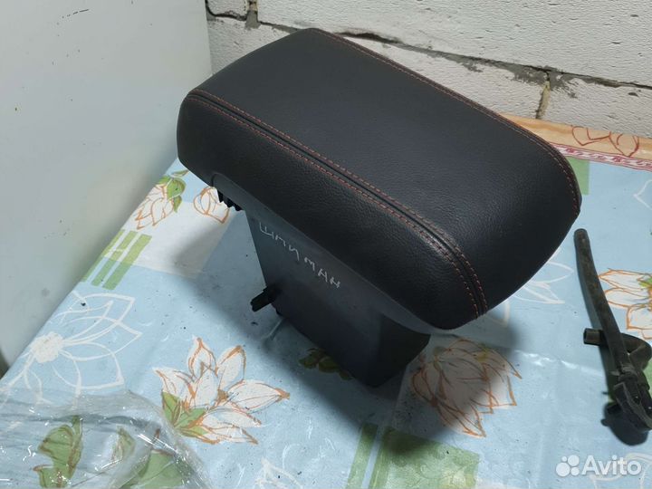 Подлокотник Changan cx 35