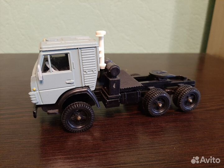 Грузовики (Элекон,Арсенал,Арек)