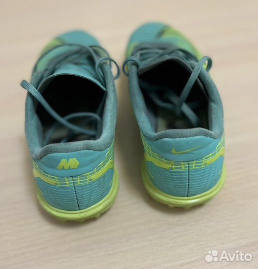 Сороконожки для футбола Nike