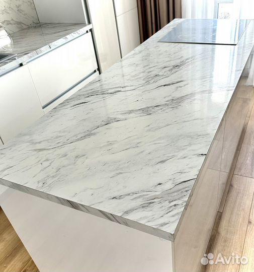 Столешница для острова кухни