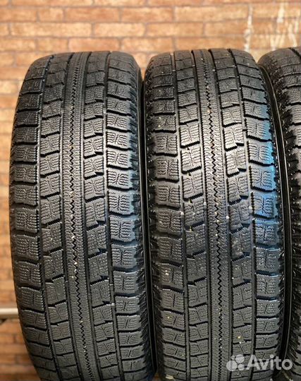 Nitto SN 2 Winter 215/60 R17