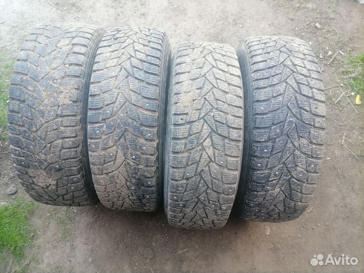 Dunlop SP Winter Ice 02 205/60 R16 96T