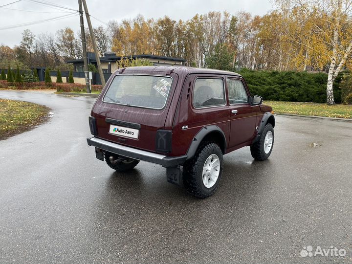 LADA 4x4 (Нива) 1.7 МТ, 2010, 110 000 км