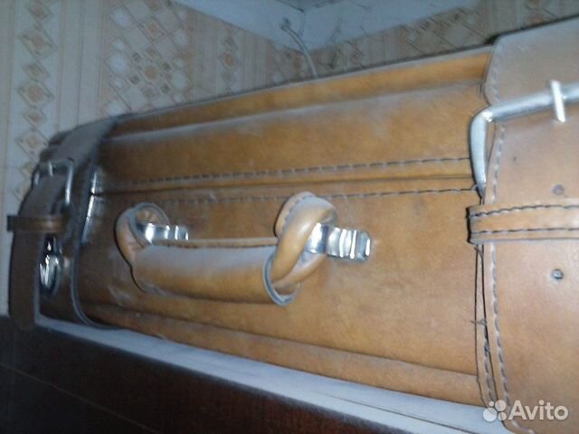 Чемодан жёлтый СССР