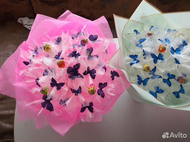 Букет из бабочек в коробке