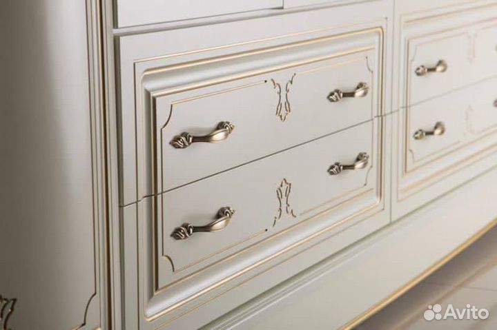 Спальня белая