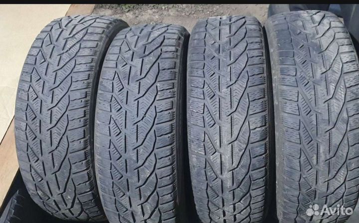 Kormoran SUV Snow 225/65 R17