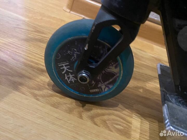 Трюковой самокат