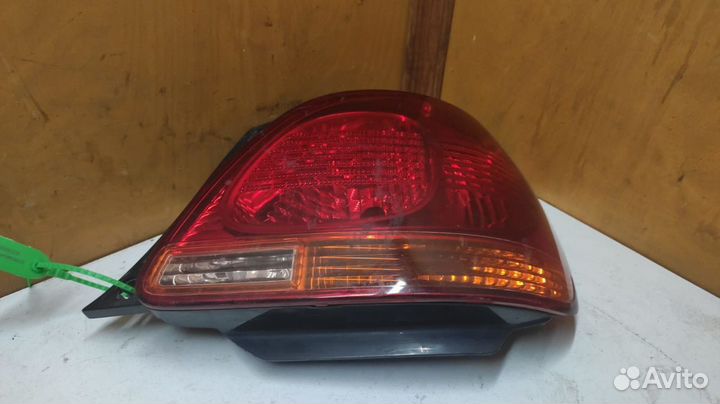 Фонарь задний правый Lexus GS 2 300/400/430 (1998