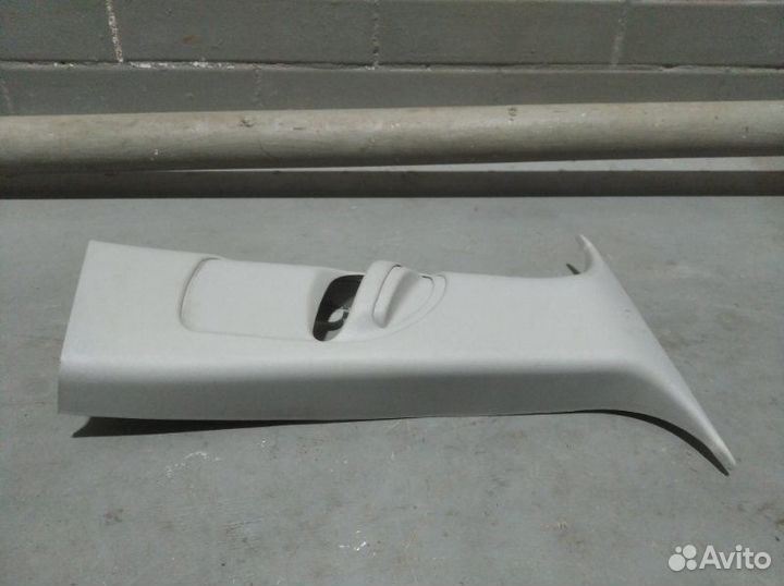 Обшивка стойки в салоне правая Ford Fusion