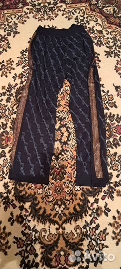 Костюм женский