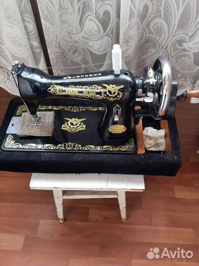 Швейная машинка ручная