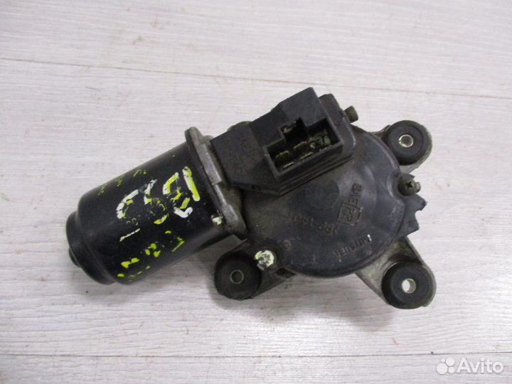 Двигатель стеклоочистителя моторчик дворников