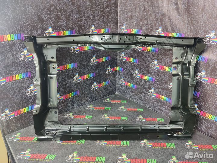 Панель передняя (телевизор) Skoda Octavia 2004-13