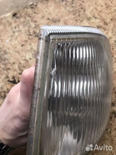 Поворотник Volvo s40 1997