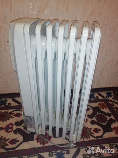 Масляный обогреватель delonghi б/у