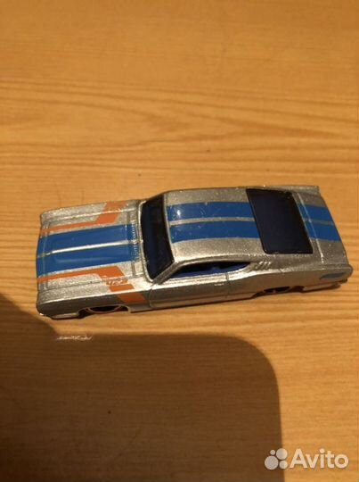 Модель автомобиля коллекционная