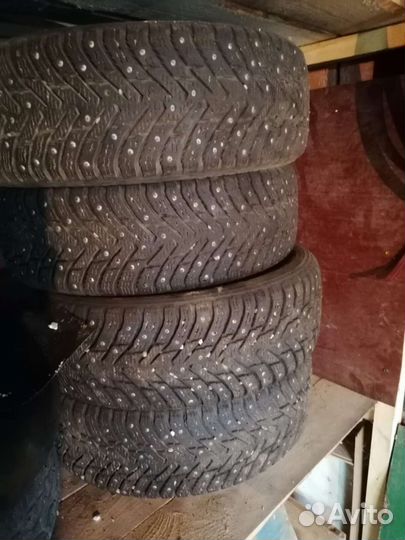 Nokian Tyres Hakkapeliitta 8 19.5/65 R15