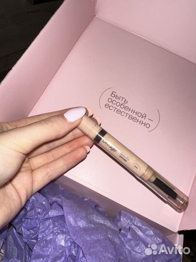 Помада для бровей с кистью divage