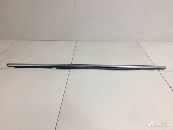 Уплотнитель стекла двери Toyota Camry V30 1990-199