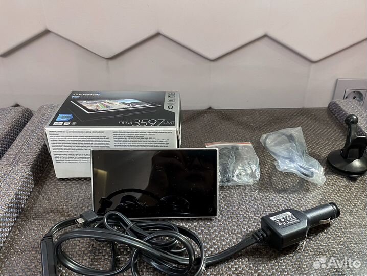 Навигатор Garmin nüvi 3597 LMT